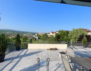 Apartament 2 camere, cu terasa 100 mp, parcare, Borhanci
