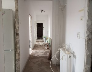 Ultracentral, apartament cu 4 camere, zona CEC