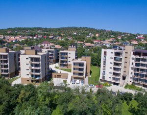 Apartament 3 camere, ultrafinisat, mobilat si utilat, panorama unica ! 