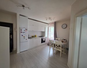 Apartament 2 camere, parcare, strada Florilor