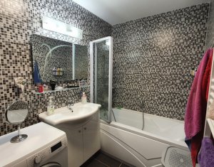 Apartament cu doua camere, ultrafinisat, strada Catanelor