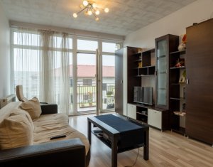 De vanzare apartament cu 3 camere, parcare, Floresti