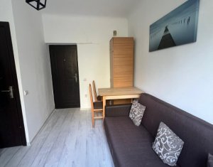 Garsoniera renovata, Gruia, aproape de centrul orasului