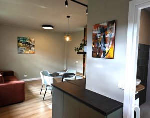 Apartament 2 camere la casa cu gradina si 2 locuri parcare