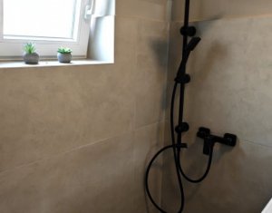 Apartament 2 camere la casa cu gradina si 2 locuri parcare