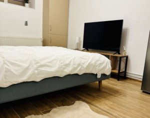 Garsoniera Centru - 23mp, 2 Parcari si Boxa