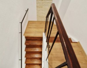 Apartament 3 camere decomandate la vila - zona str. Clinicilor