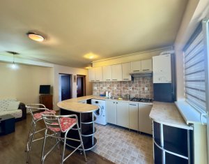 Apartament cu 3 camere, Floresti, strada Tineretului