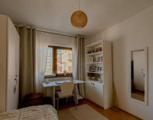 Apartament lux de 4 camere, zona The Office