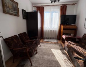 Apartament 3 camere, decomandat, str. Primaverii, Manastur