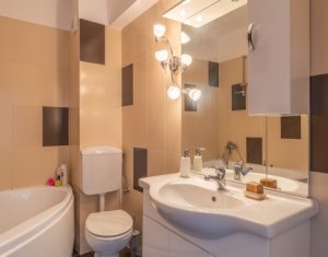 Apartament 3 camere de vanzare in Manastur, Cluj Napoca