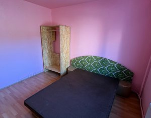 Apartament 2 camere, Plopilor, etaj 1, camere decomandate, centrala proprie ! 