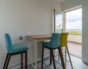 EXCLUSIV 2 camere decomandate, terasă de 60 mp, garaj inclus