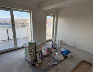 Apartament cu 2 camere, terasa 25 mp, Dambul Rotund