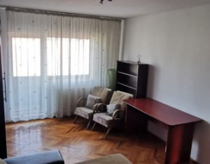 Apartament de vanzare, 3 camere, balcon, Gheorgheni