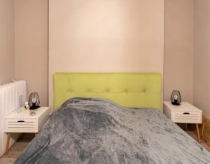 Apartament cu 3 camere tip penthouse in zona semicentrala, bloc nou