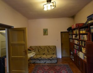 Apartament deosebit cu 3 camere în vilă, zona străzii Avram Iancu