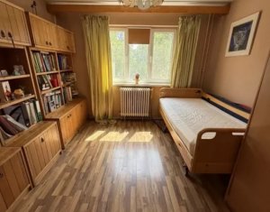 Apartament 3 camere, 2 băi, 74 mp + 2 balcoane, Mănăștur, etaj 6/10
