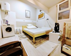 Vanzare apartament 3 camere in Cluj-napoca, zona Centru