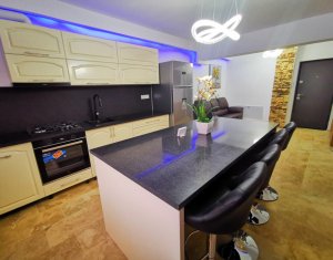 Vanzare apartament 3 camere in Baciu