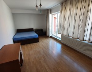 Vanzare apartament 1 camere in Floresti