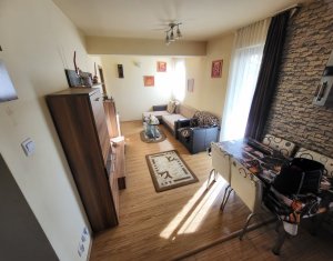 Vanzare apartament 2 camere in Floresti