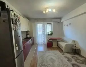 Vanzare apartament 3 camere in Floresti